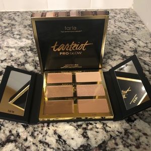 Tarte Pro Glow Highlight & Contour Palette